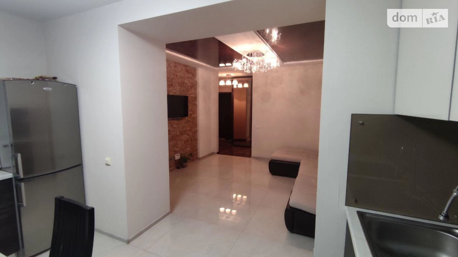 Продается 2-комнатная квартира 60 кв. м в Харькове, ул. Залесская - фото 2