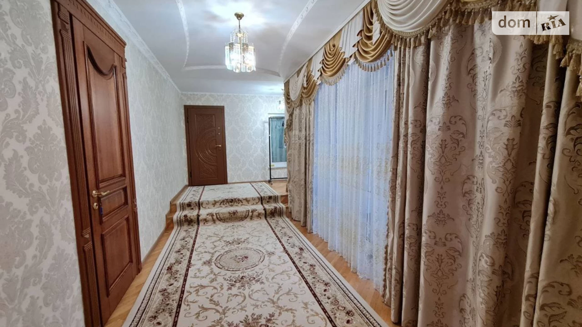 Продается дом на 2 этажа 570 кв. м с баней/сауной, цена: 400000 $ - фото 4