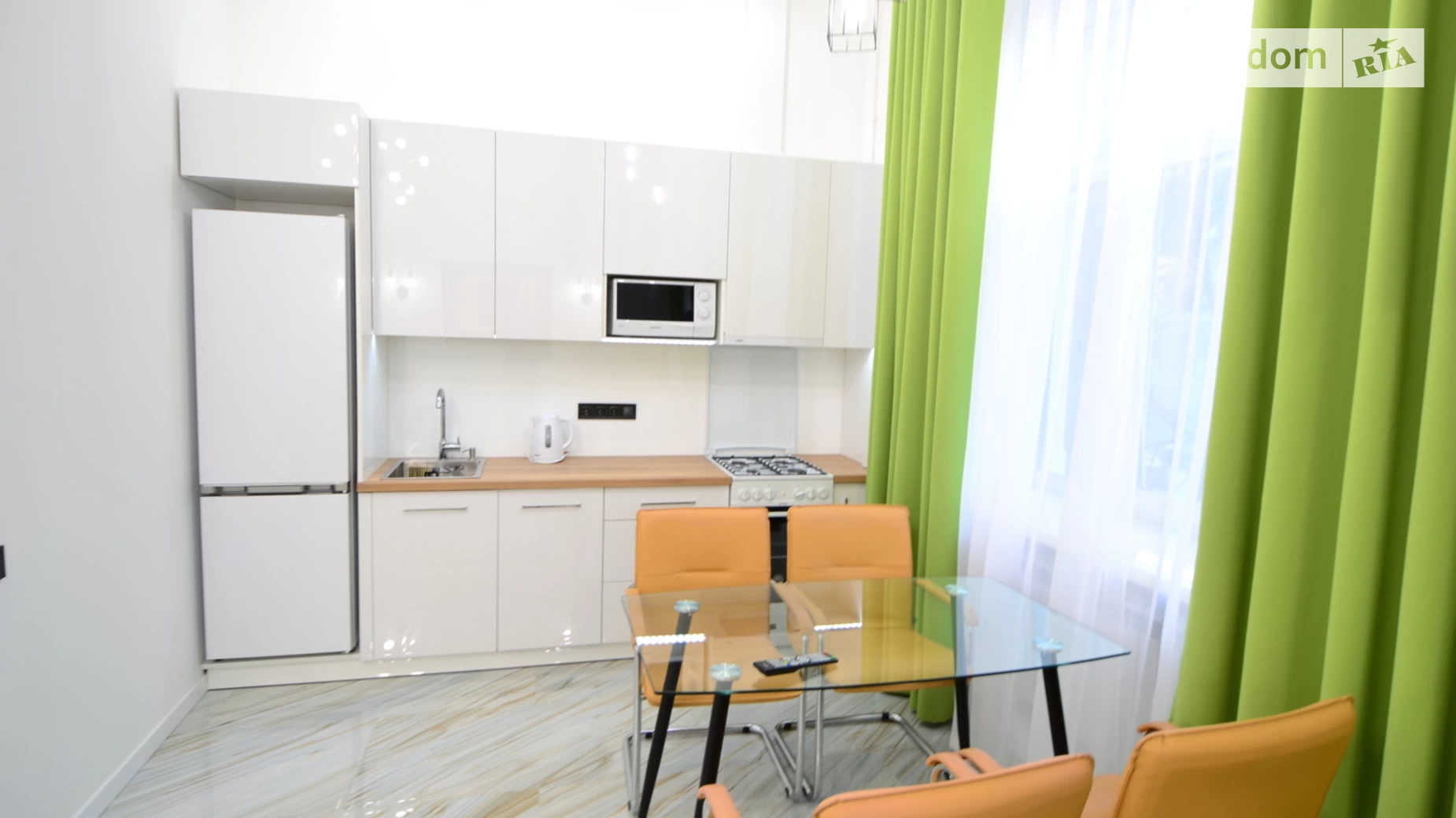 Сдается в аренду 2-комнатная квартира 61 кв. м в Киеве, ул. Петра Сагайдачного, 8 - фото 2
