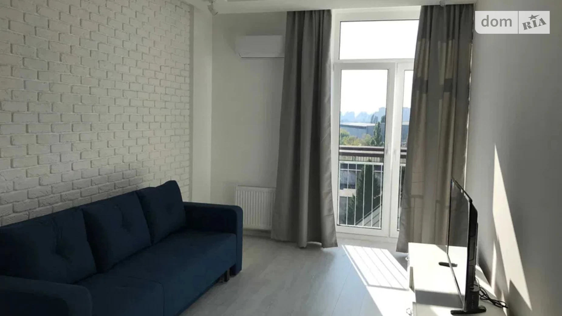 Продается 1-комнатная квартира 41 кв. м в Киеве, ул. Регенераторная, 4 корпус 16 - фото 4