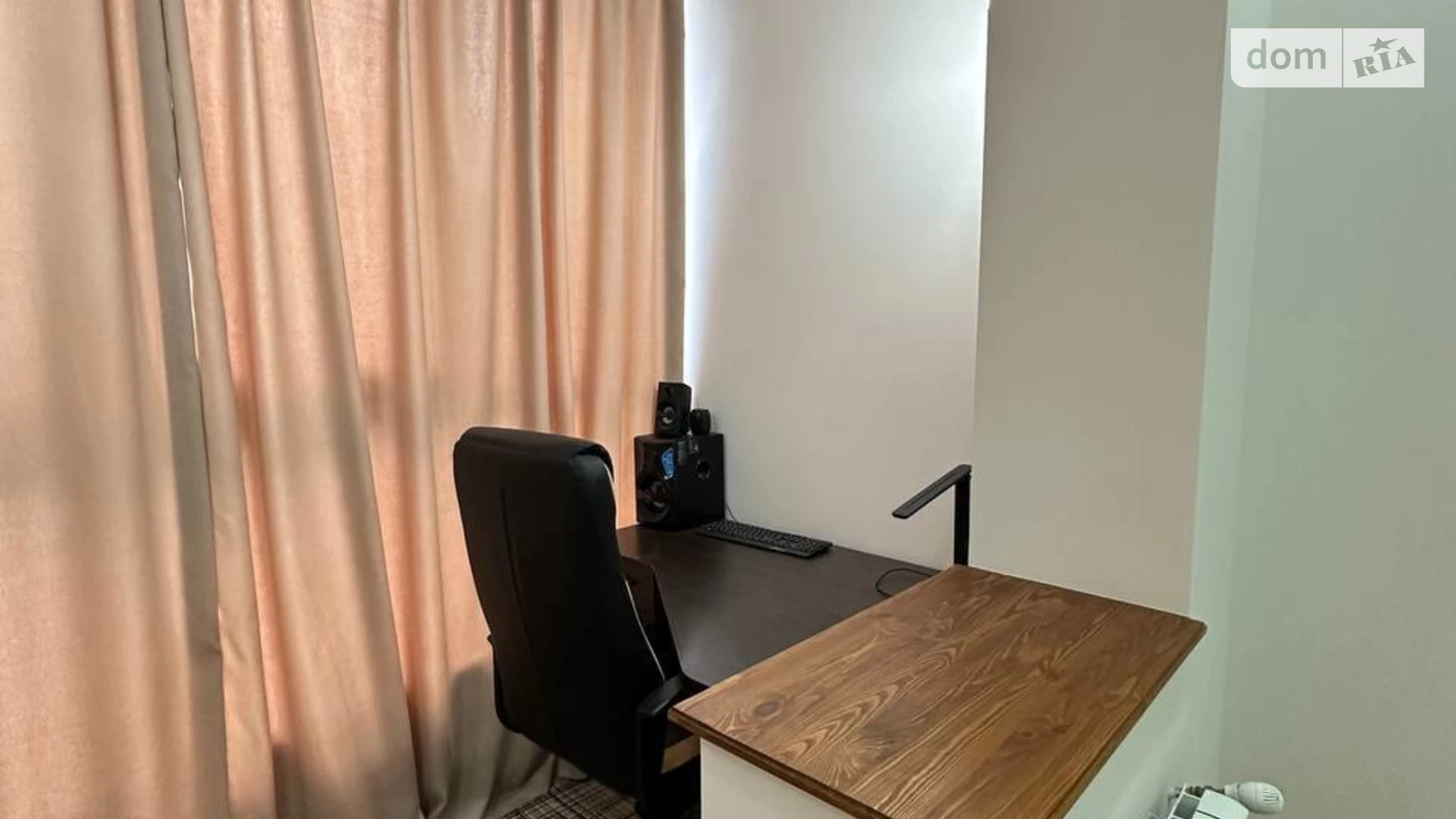 Продается 2-комнатная квартира 63 кв. м в Ивано-Франковске, ул. Стуса Василия, 32 - фото 4