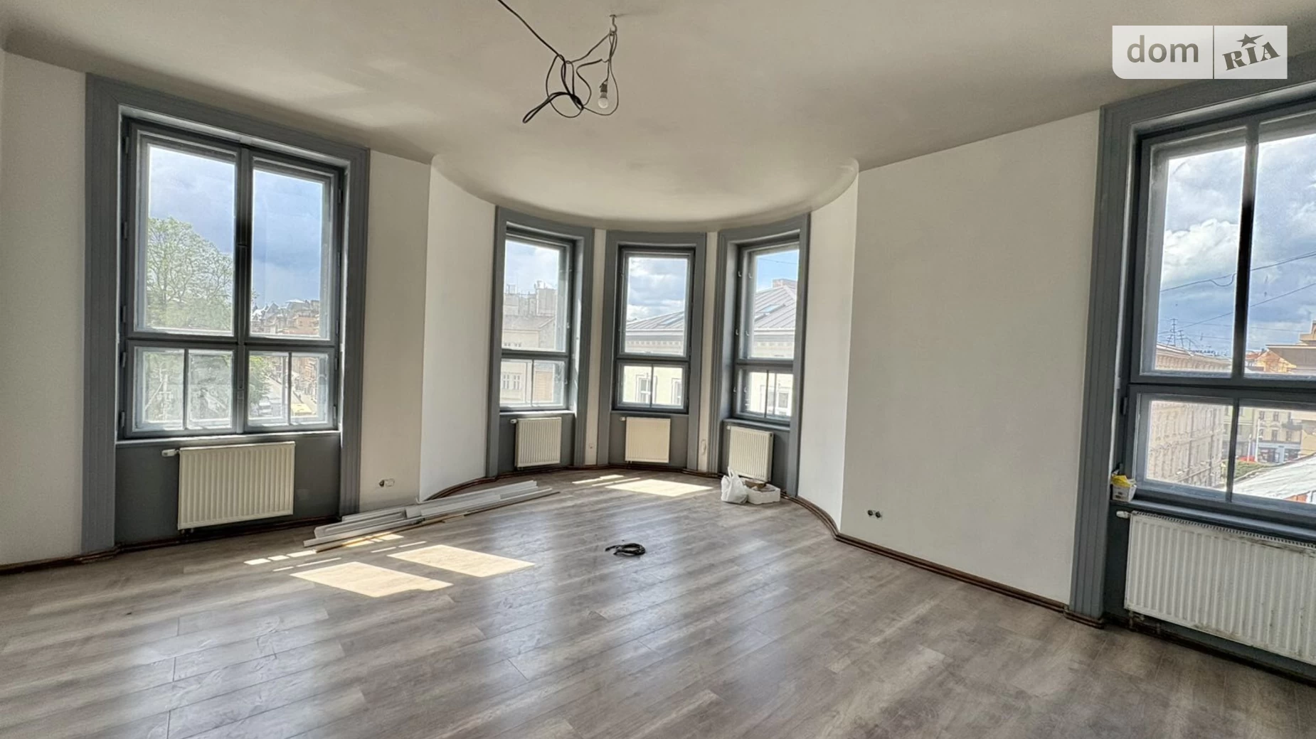 ул. Галицкая, 21 Галицкий Львов, цена: 1330 $ - фото 2