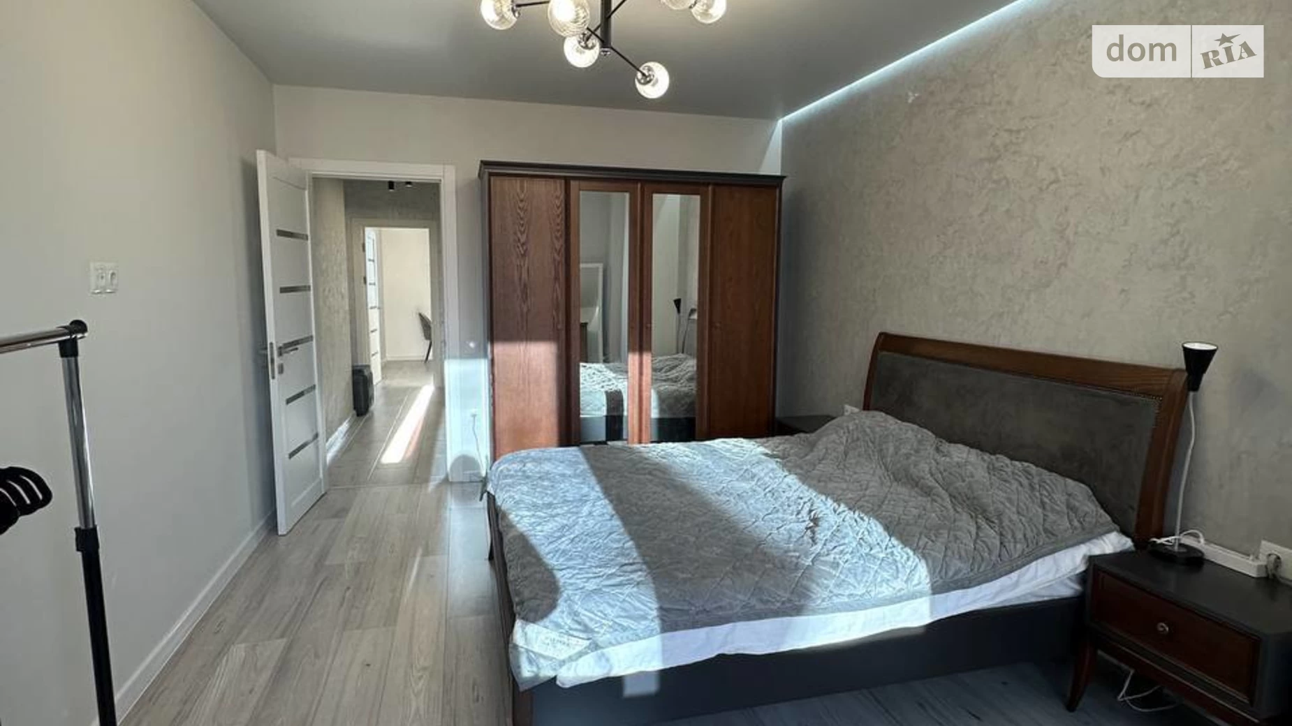 Продается 2-комнатная квартира 66 кв. м в Ивано-Франковске, ул. Химиков - фото 3