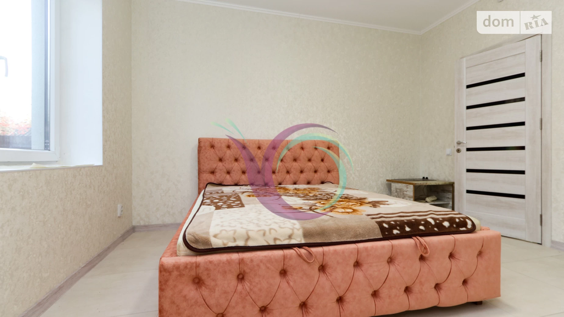 Сдается в аренду дом на 3 этажа 230 кв. м с бассейном, цена: 1300 $ - фото 4