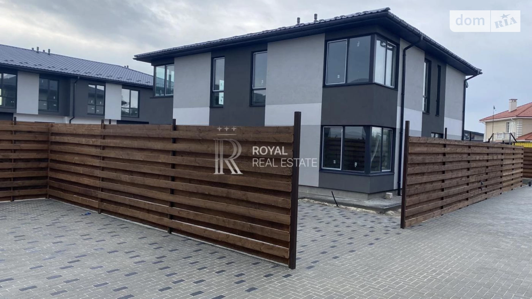 Продается дом на 2 этажа 125 кв. м с бассейном, цена: 66000 $ - фото 3