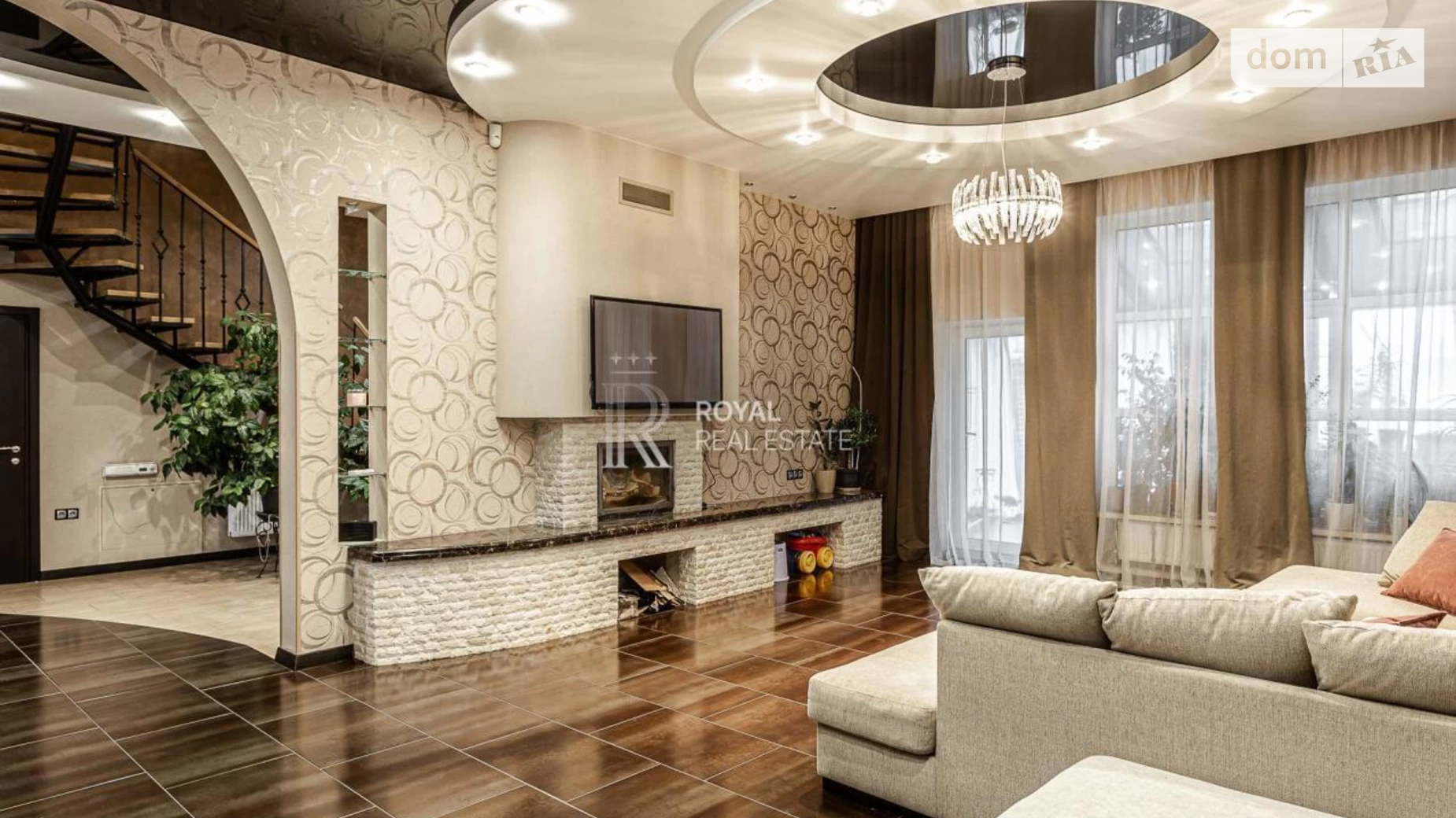 Сдается в аренду дом на 3 этажа 450 кв. м с балконом, цена: 8000 $ - фото 4