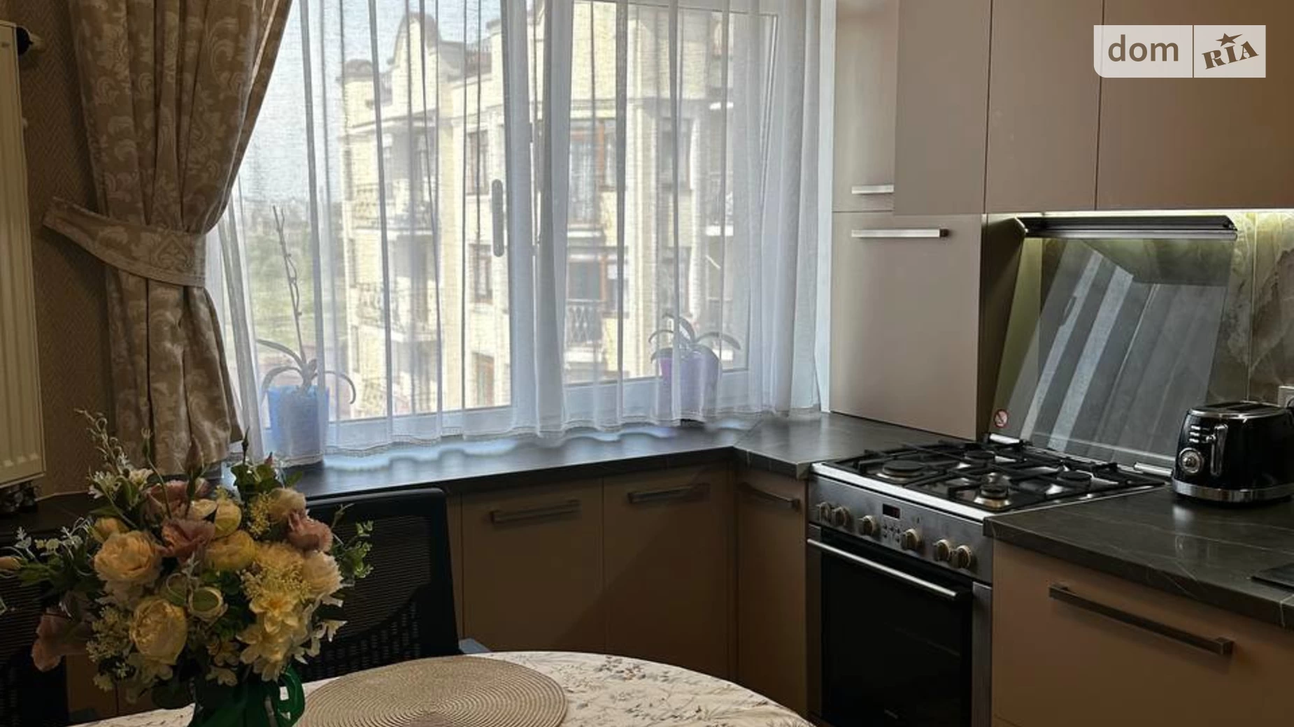 Продается 2-комнатная квартира 61.1 кв. м в Ирпене, ул. Западная - фото 2