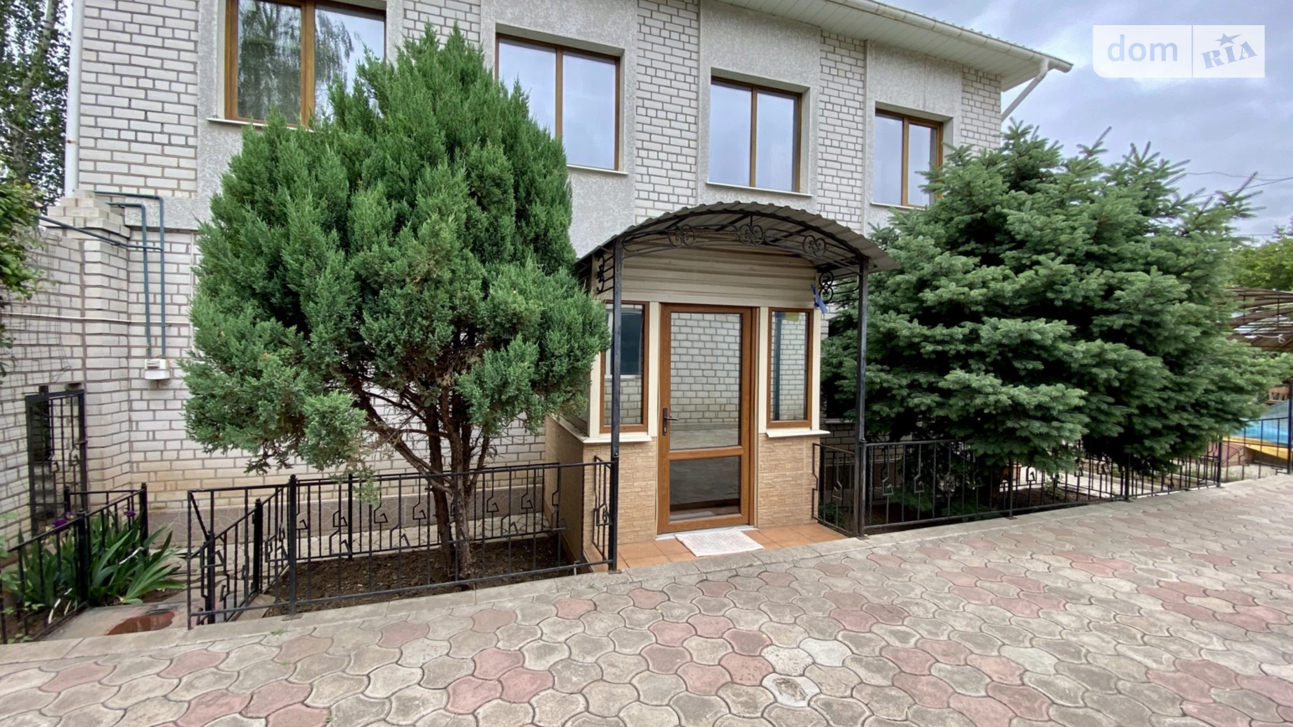 Продается дом на 2 этажа 142.1 кв. м с гаражом, цена: 85000 $ - фото 3