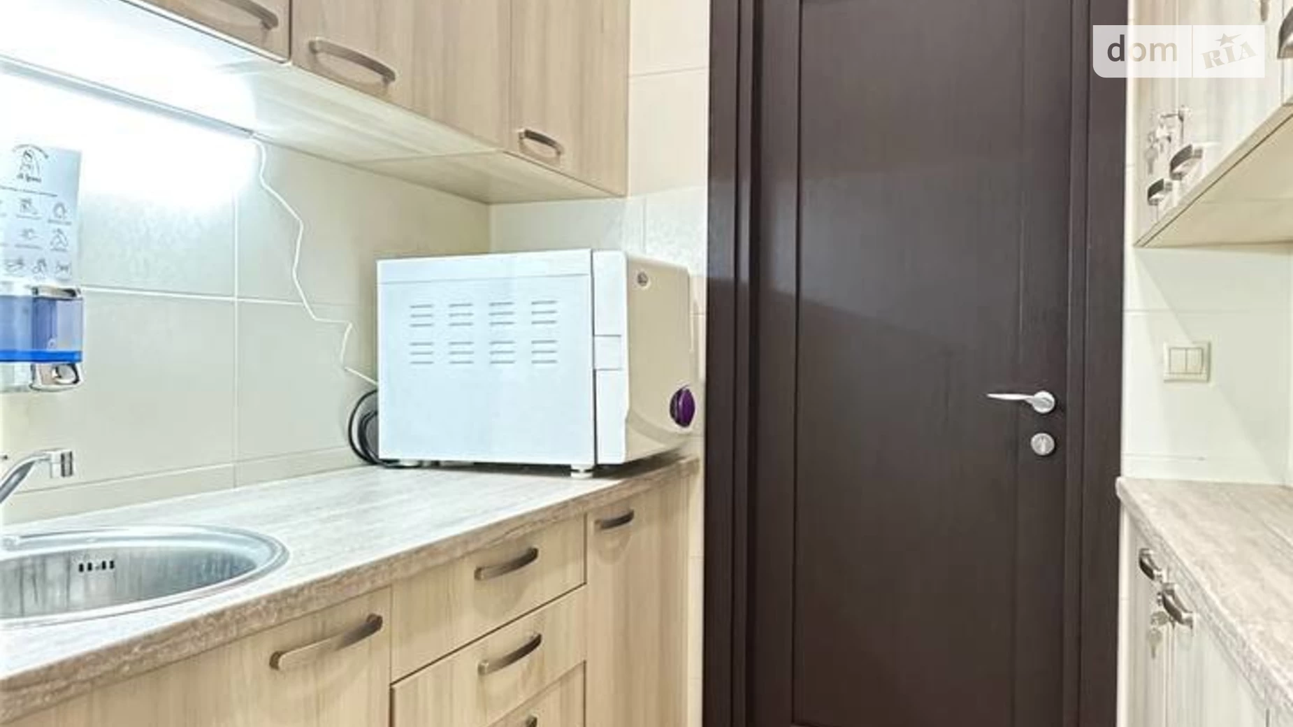 Сдается в аренду помещения свободного назначения 63 кв. м в 5-этажном здании, цена: 62000 грн - фото 4
