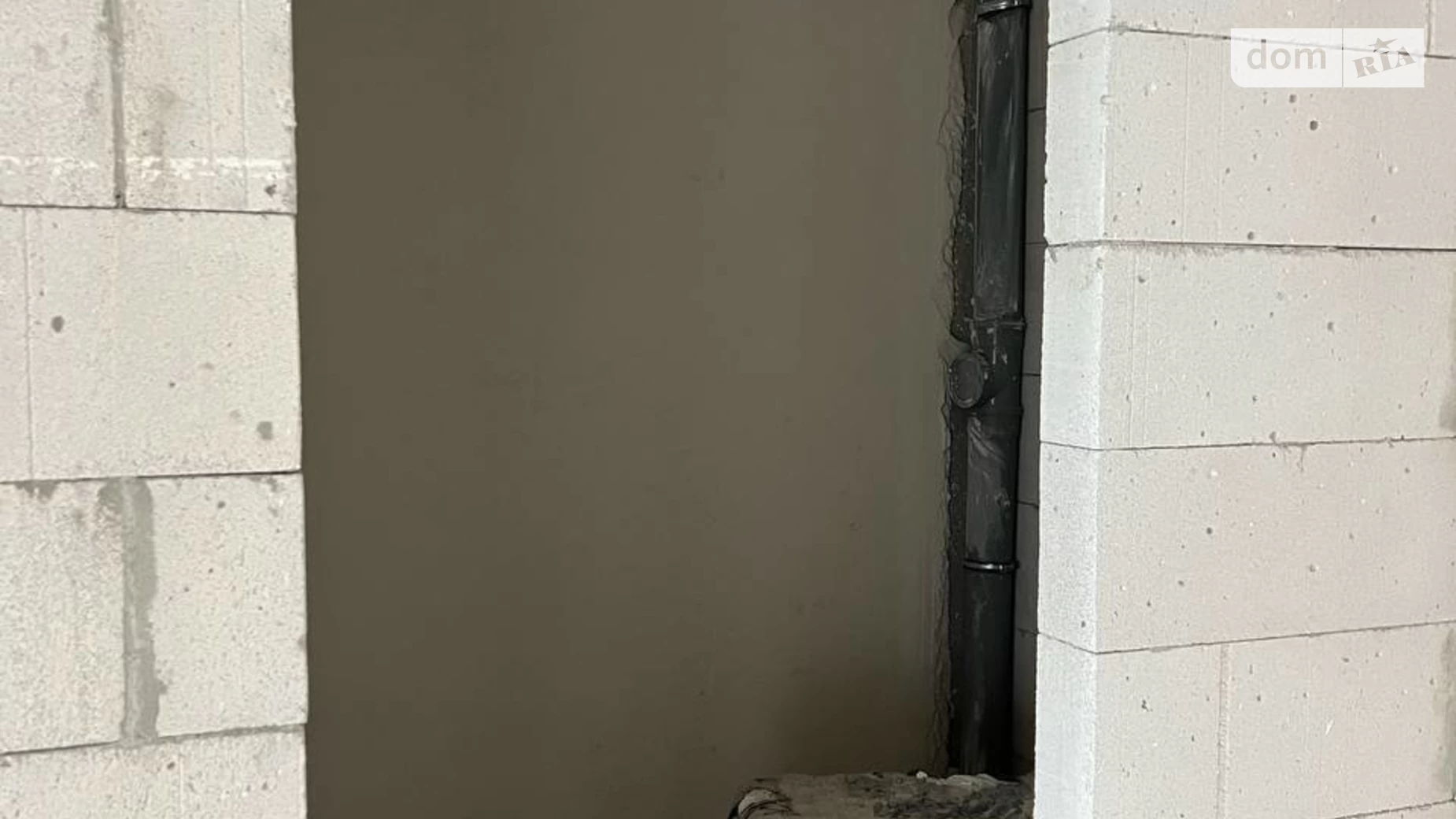 Продается 1-комнатная квартира 57 кв. м в Ивано-Франковске, ул. Левицкого Романа, 2А - фото 4