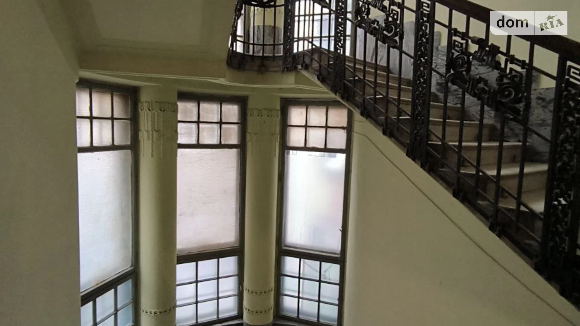Сдается в аренду офис 250 кв. м в бизнес-центре, цена: 2500 $ - фото 5