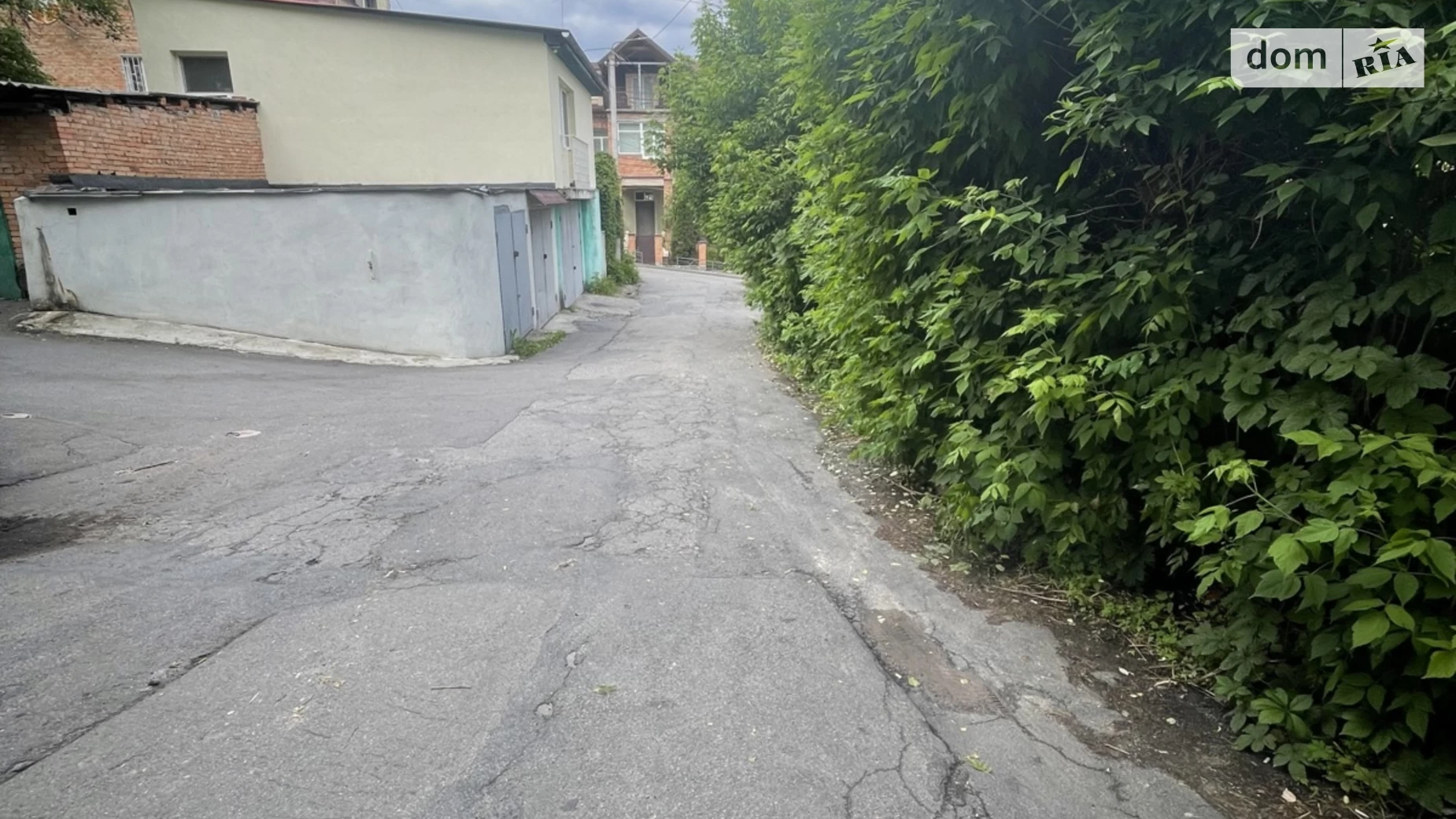 Продается отдельно стоящий гараж под легковое авто на 18 кв. м, цена: 3500 $ - фото 3