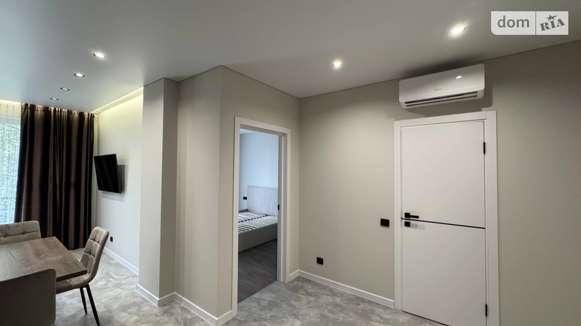 Продається 2-кімнатна квартира 63.3 кв. м у Ужгороді, цена: 115000 $ - фото 3
