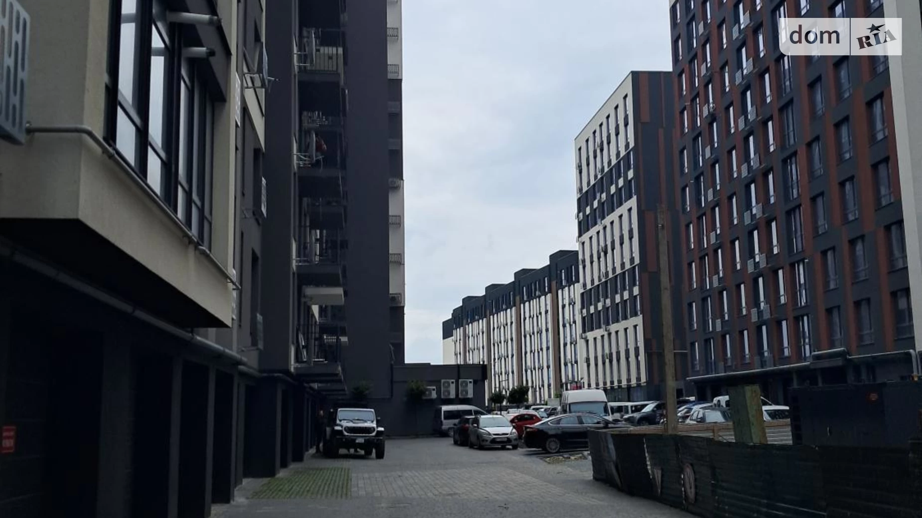 Продается 2-комнатная квартира 62.4 кв. м в Угорниках, цена: 50000 $ - фото 2
