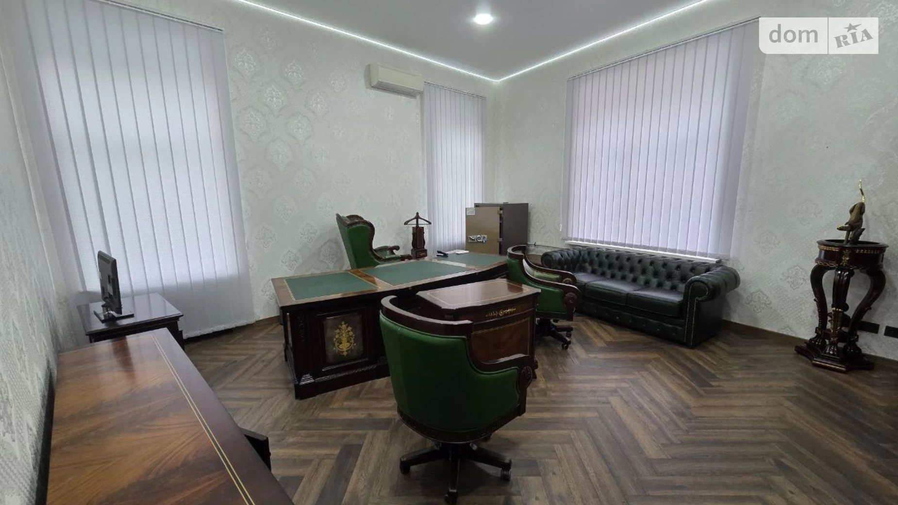 Продается офис 220 кв. м в бизнес-центре, цена: 630000 $ - фото 5