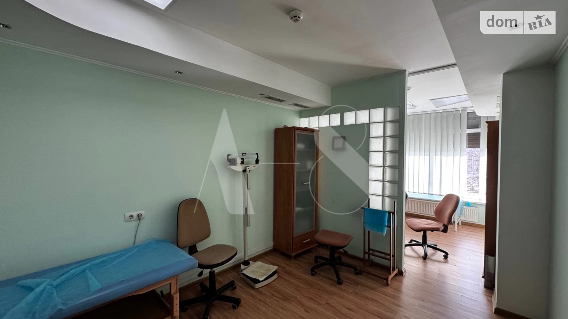 Здається в оренду приміщення вільного призначення 262.5 кв. м в 12-поверховій будівлі, цена: 2500 $ - фото 4