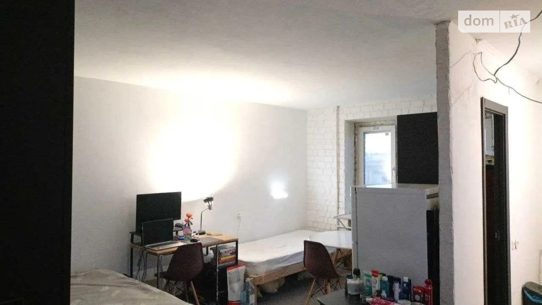 Продається 1-кімнатна квартира 30 кв. м у Києві, вул. Алматинська, 64А - фото 2