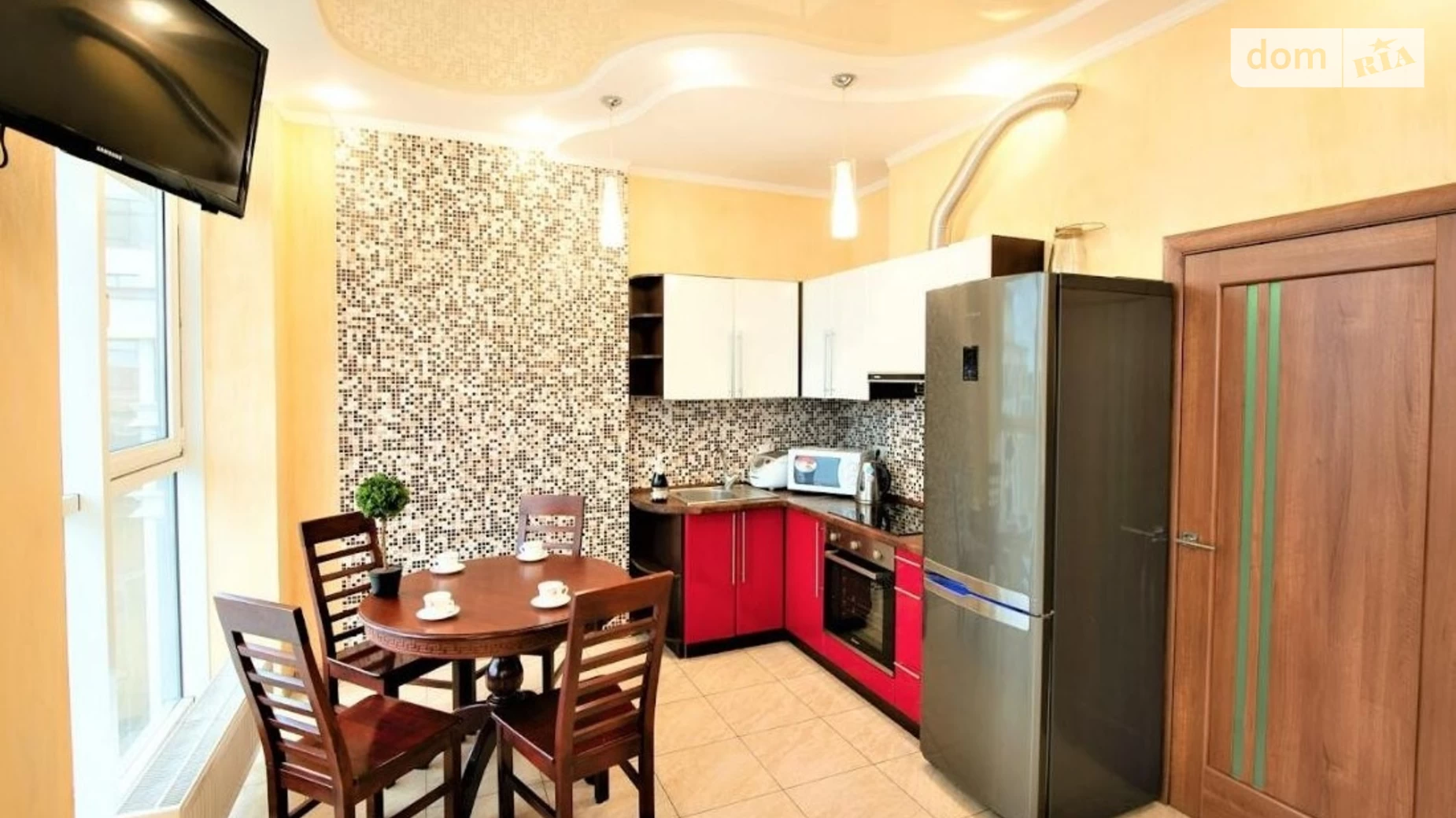 Продається 1-кімнатна квартира 91 кв. м у Одесі, бул. Французький, 60Б - фото 2