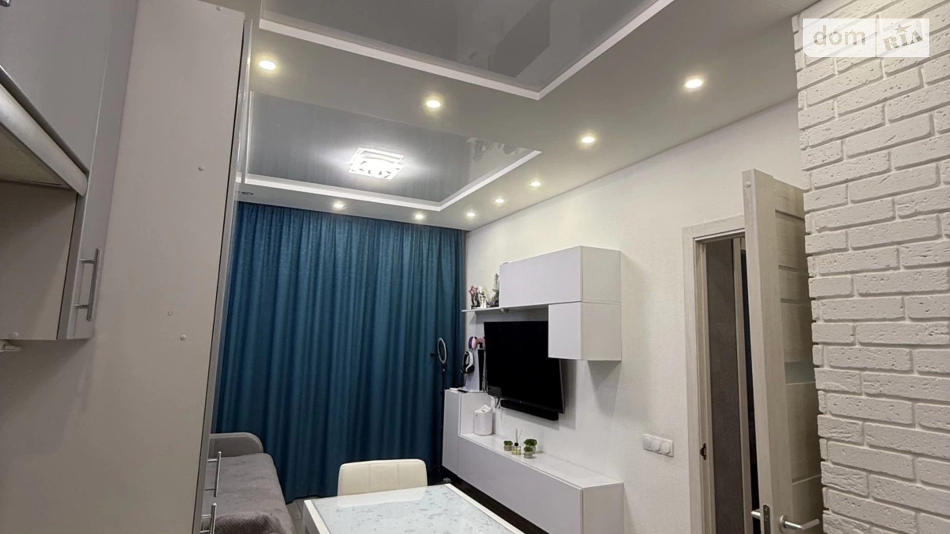 Продається 1-кімнатна квартира 40.1 кв. м у Щасливе, пров. Надії, 1 - фото 2