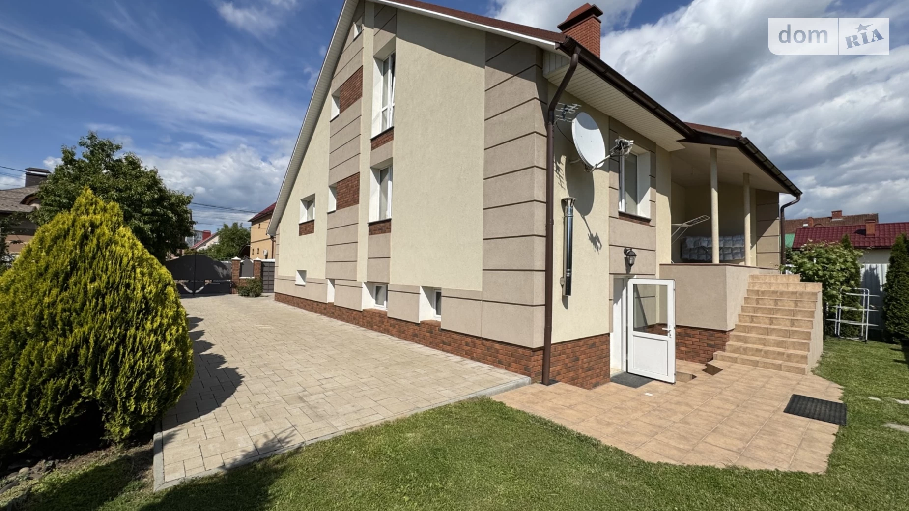 Продается дом на 2 этажа 257 кв. м с верандой, цена: 330000 $ - фото 3