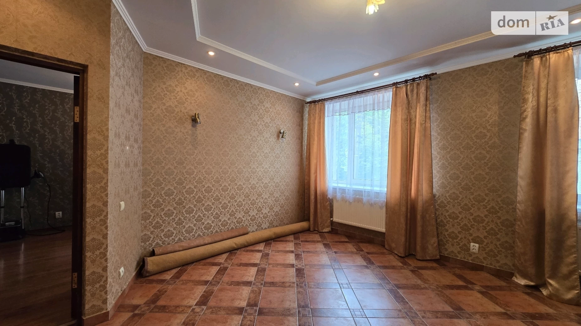 Продается 2-комнатная квартира 54 кв. м в Виннице, ул. Архитектора Артынова, 55 - фото 3