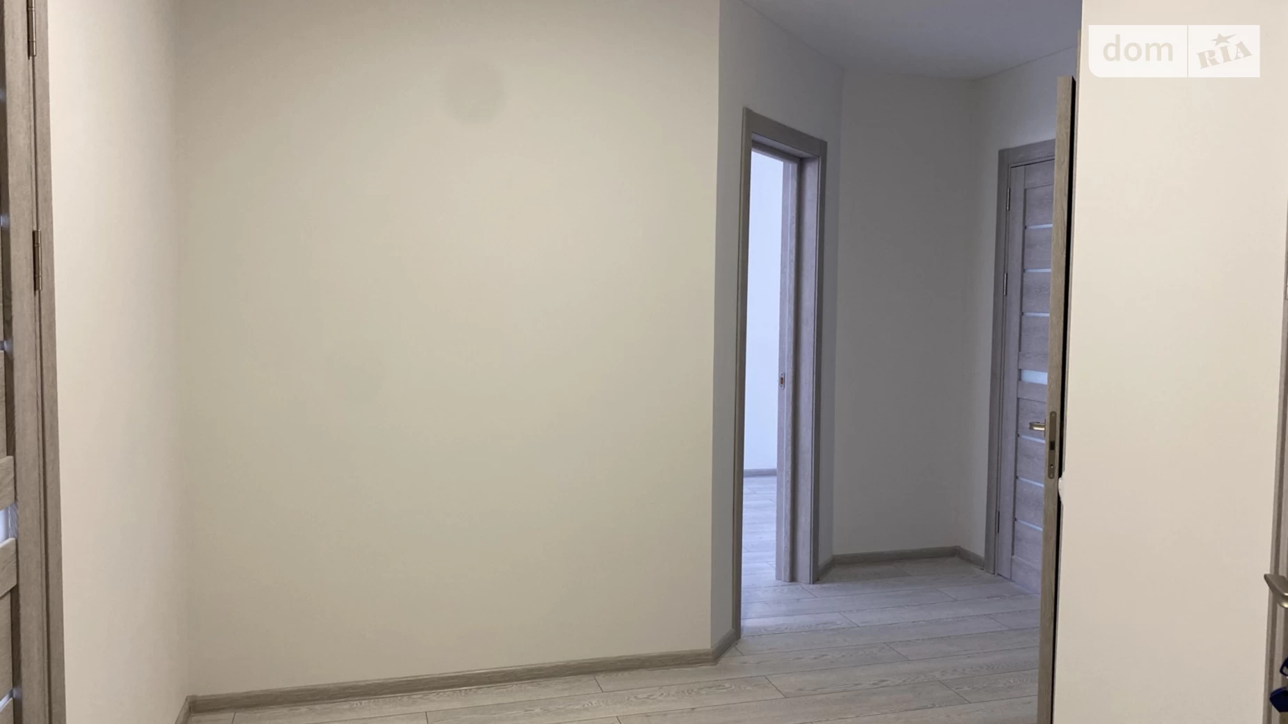 Продається 2-кімнатна квартира 77 кв. м у Рівному, вул. Гайдамацька - фото 2