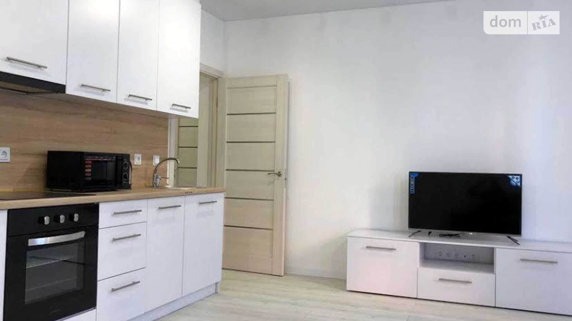 Продається 3-кімнатна квартира 66.9 кв. м у Києві, просп. Соборності, 17 корпус 2 - фото 3