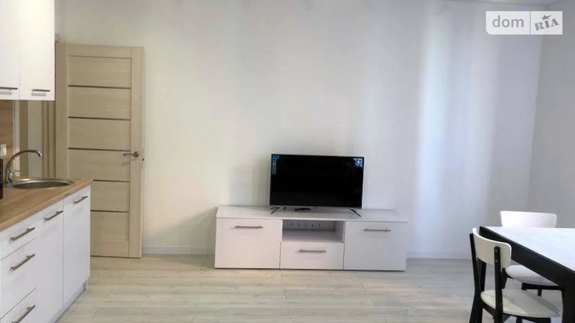 Продається 3-кімнатна квартира 66.9 кв. м у Києві, просп. Соборності, 17 корпус 2 - фото 4