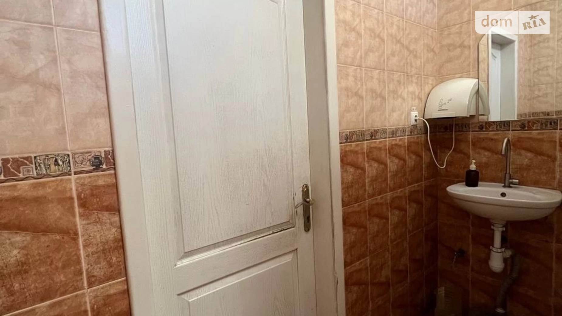 Сдается в аренду офис 35 кв. м в бизнес-центре, цена: 13440 грн - фото 5