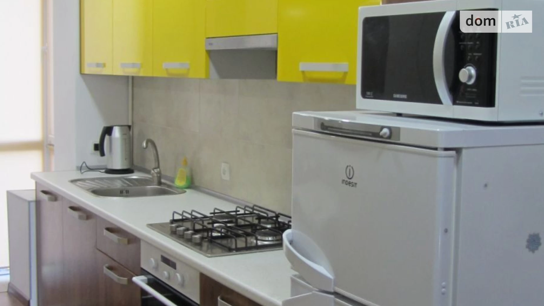 1-комнатная квартира 38 кв. м в Тернополе, ул. Коперника, 11 - фото 2