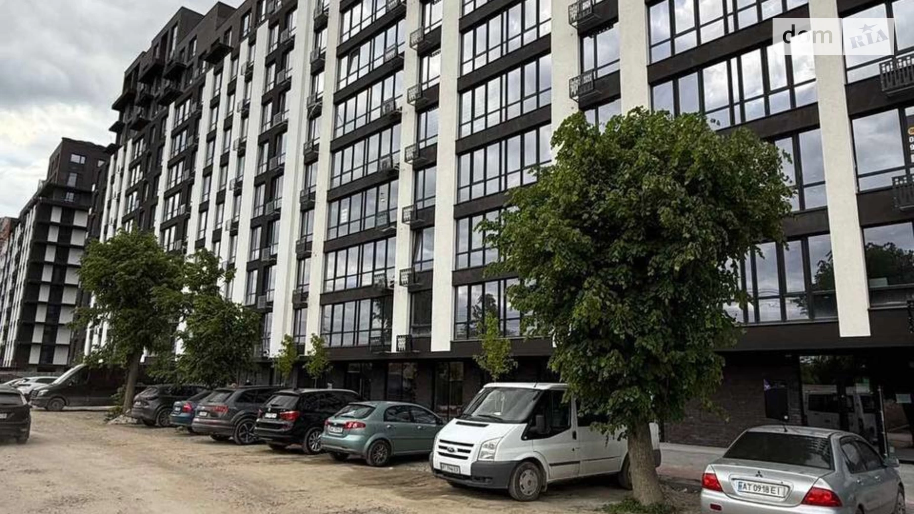 Продається 3-кімнатна квартира 68 кв. м у Івано-Франківську, вул. Левицького Романа - фото 2