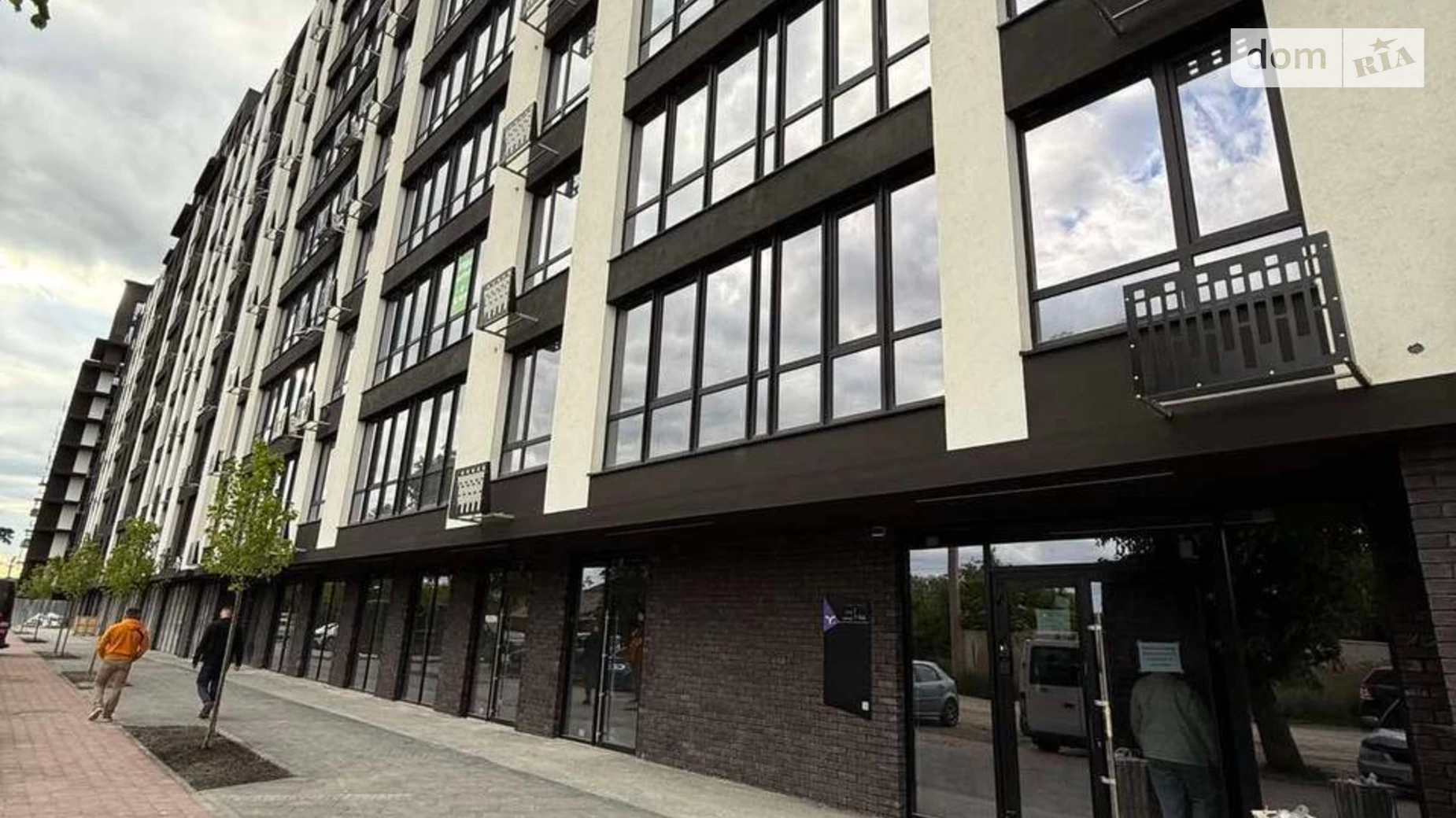 Продається 3-кімнатна квартира 68 кв. м у Івано-Франківську, вул. Левицького Романа - фото 3