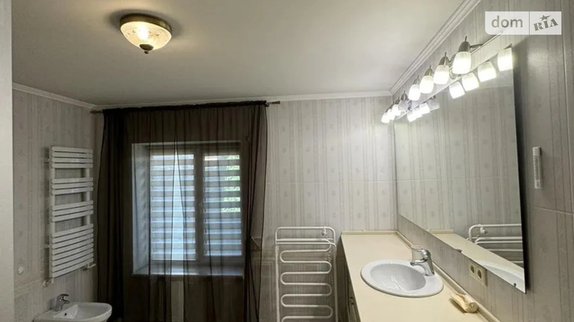 Продается дом на 2 этажа 210 кв. м с камином, цена: 165000 $ - фото 5