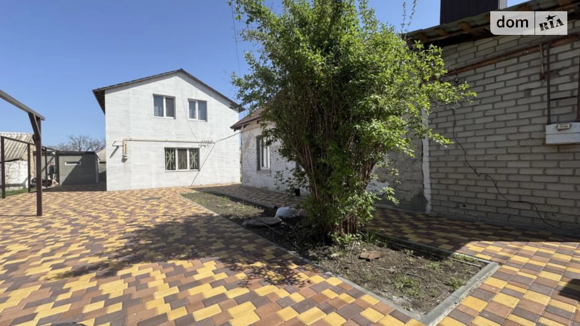 Продается дом на 2 этажа 120 кв. м с подвалом, цена: 65000 $ - фото 2