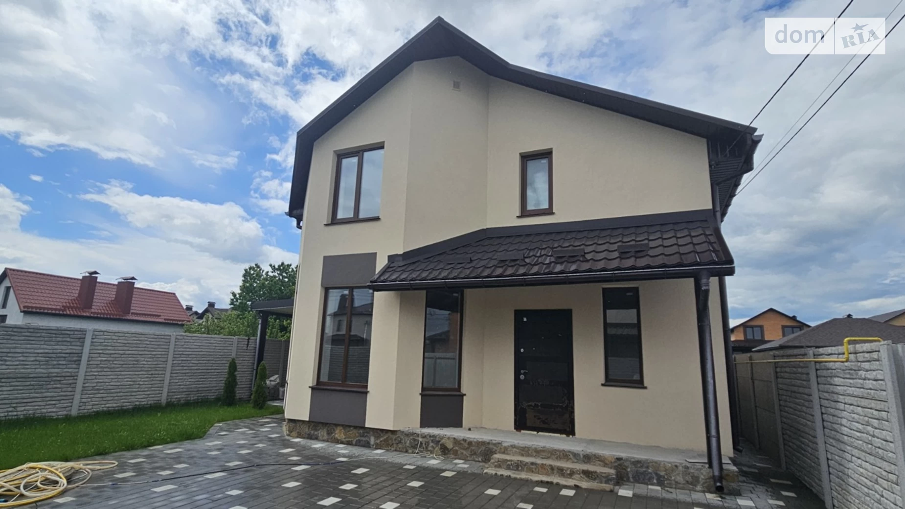 Продается дом на 2 этажа 110 кв. м с беседкой, цена: 98000 $ - фото 4