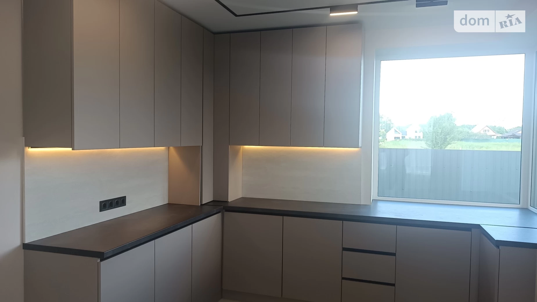Продается одноэтажный дом 95 кв. м с террасой, цена: 125000 $ - фото 2