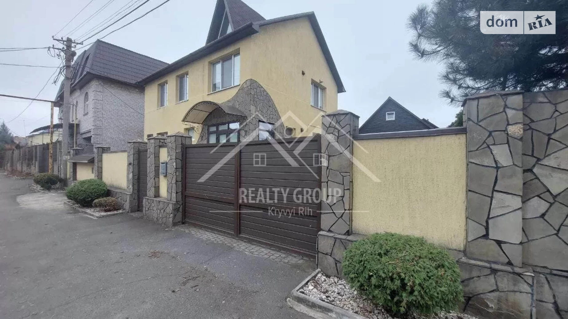 Продается дом на 3 этажа 208.3 кв. м с камином, цена: 150000 $ - фото 3