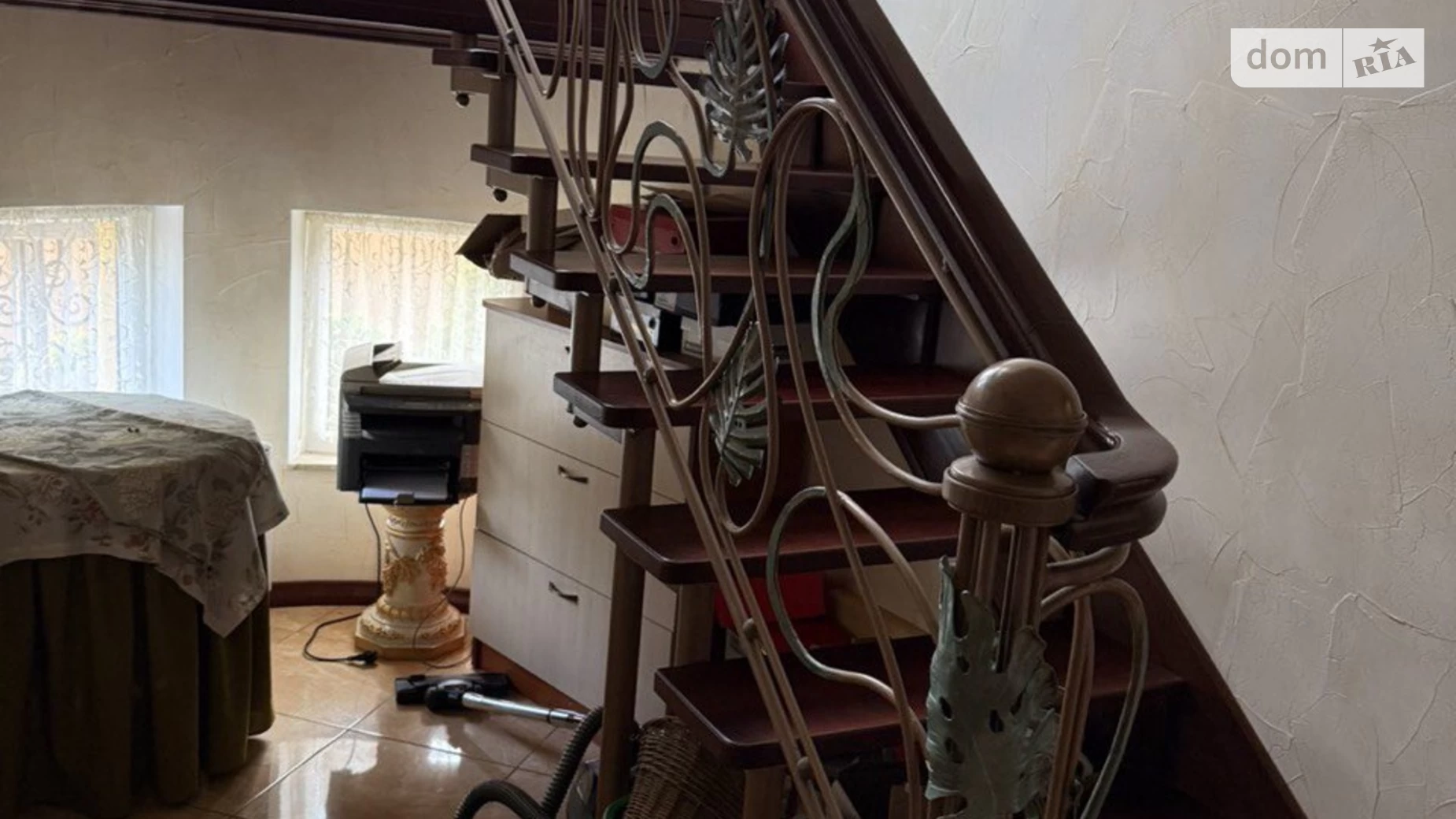 Продается дом на 2 этажа 170 кв. м с камином, цена: 170000 $ - фото 4
