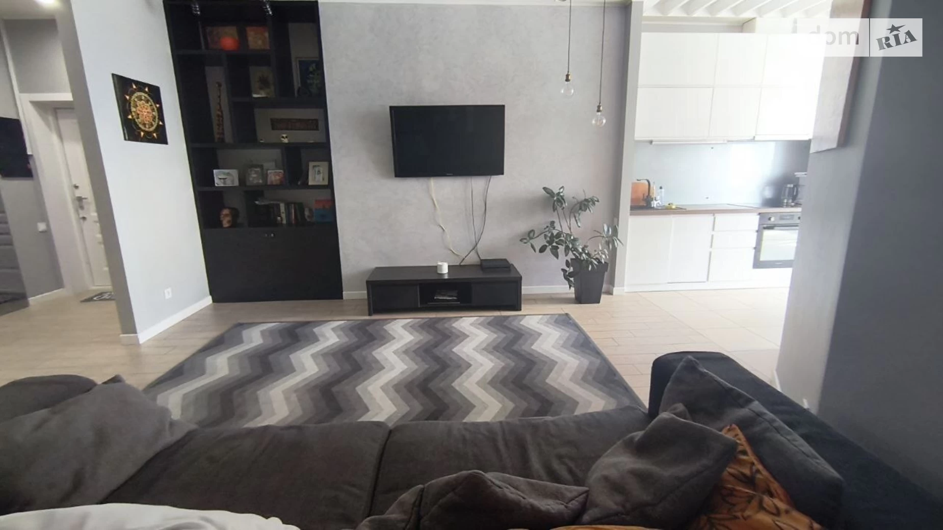 Продается 2-комнатная квартира 91 кв. м в Одессе, ул. Генуэзская - фото 2