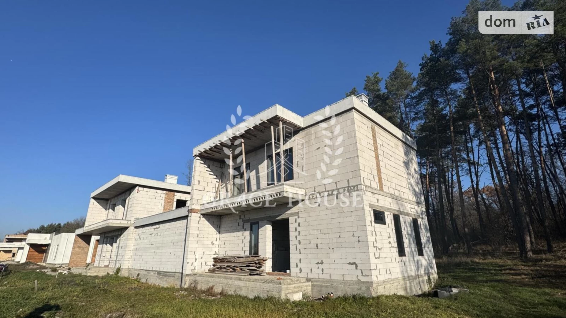 Продается дом на 2 этажа 250 кв. м с мансардой, цена: 200000 $ - фото 5