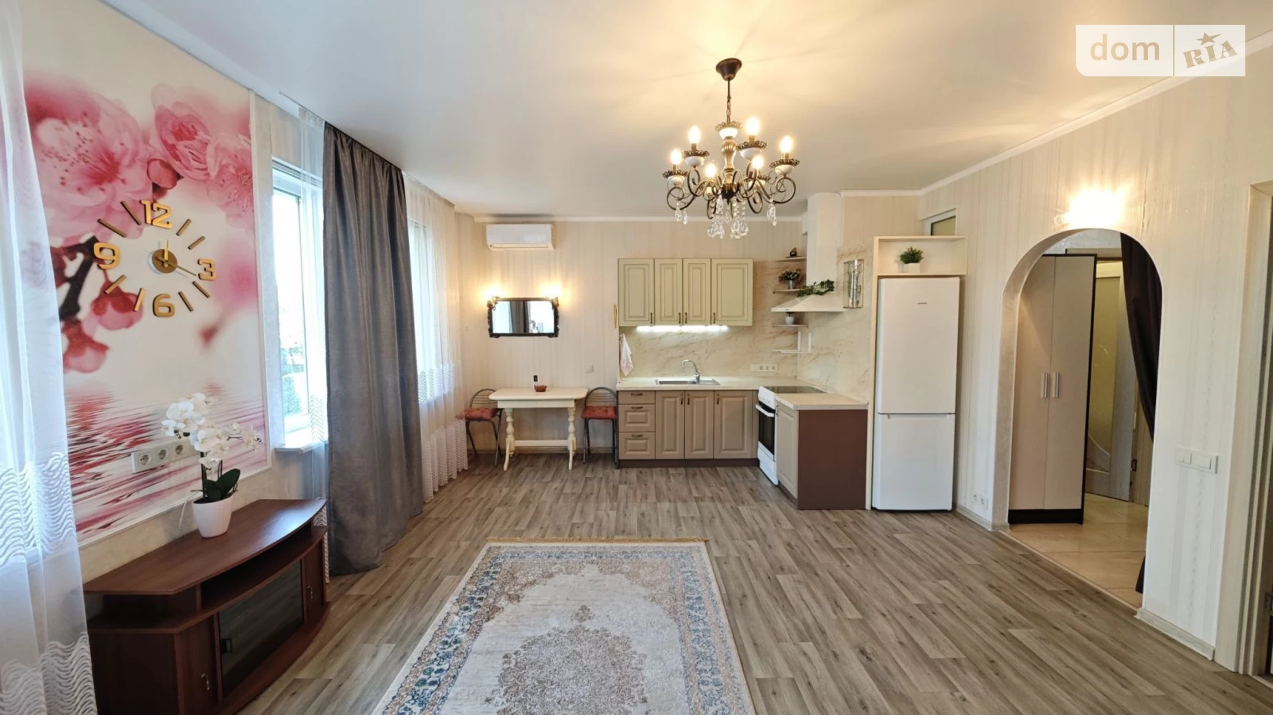 Продается 1-комнатная квартира 43.5 кв. м в Одессе, ул. Жемчужная, 2 - фото 2