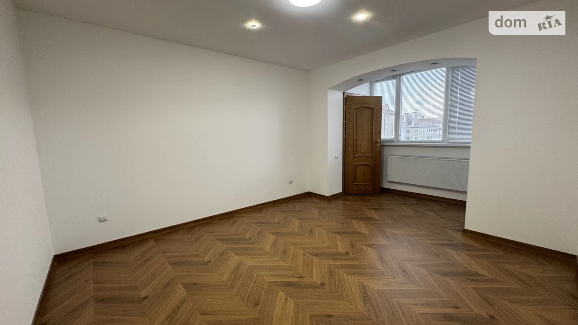 Продается 3-комнатная квартира 78 кв. м в Ивано-Франковске, ул. Украинский Дивизии, 7 - фото 4