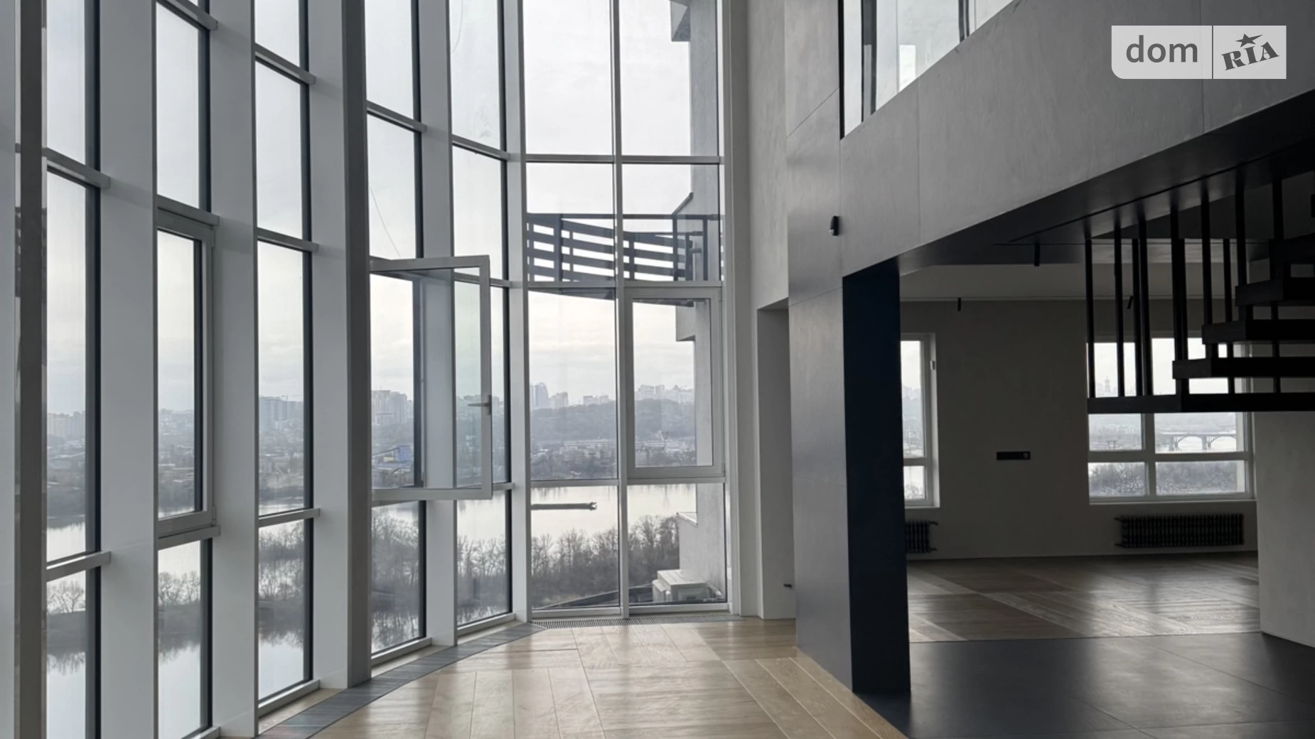 Продается 3-комнатная квартира 234.3 кв. м в Киеве, просп. Николая  Бажана, 1А - фото 4