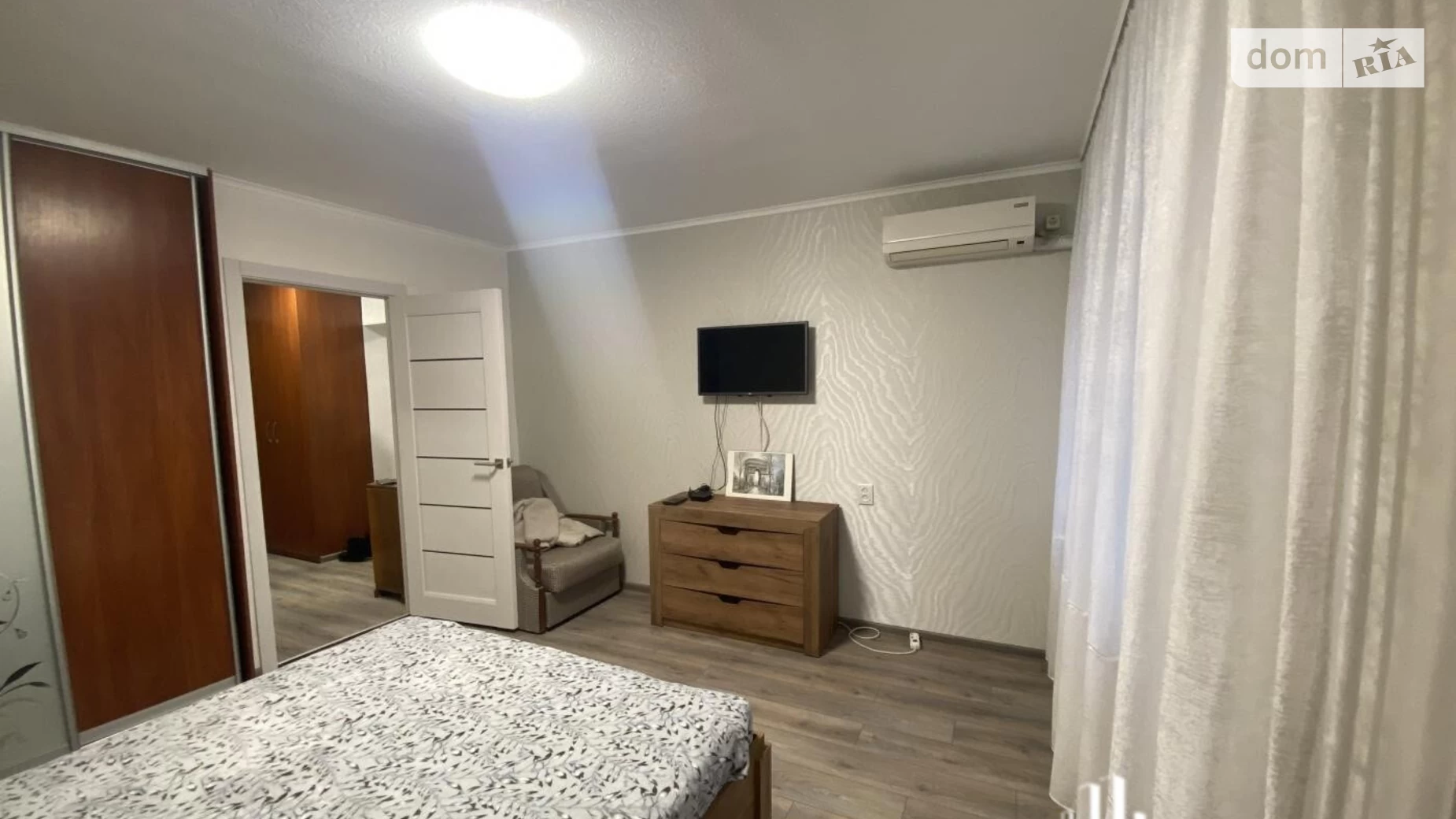 Продается 1-комнатная квартира 36 кв. м в Киеве, ул. Антоновича(Горького), 112 - фото 2