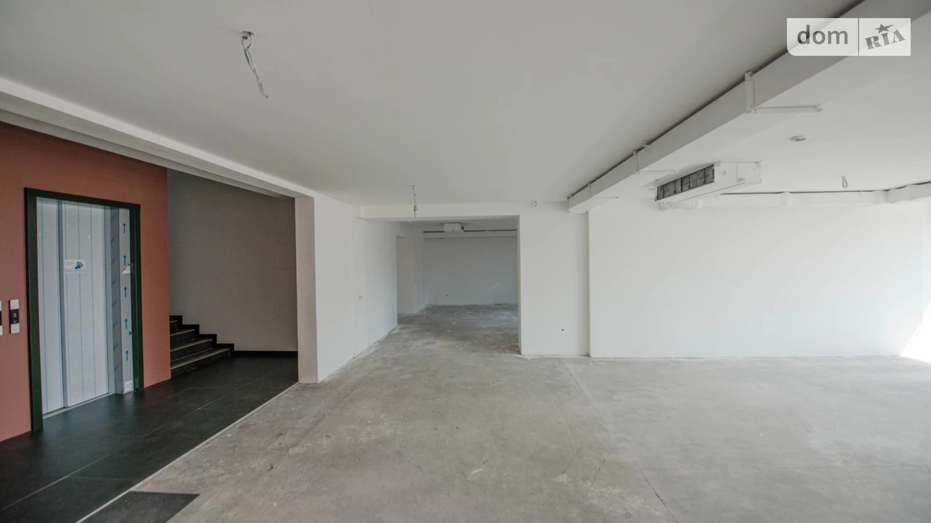 Сдается в аренду офис 430 кв. м в бизнес-центре, цена: 8000 $ - фото 4