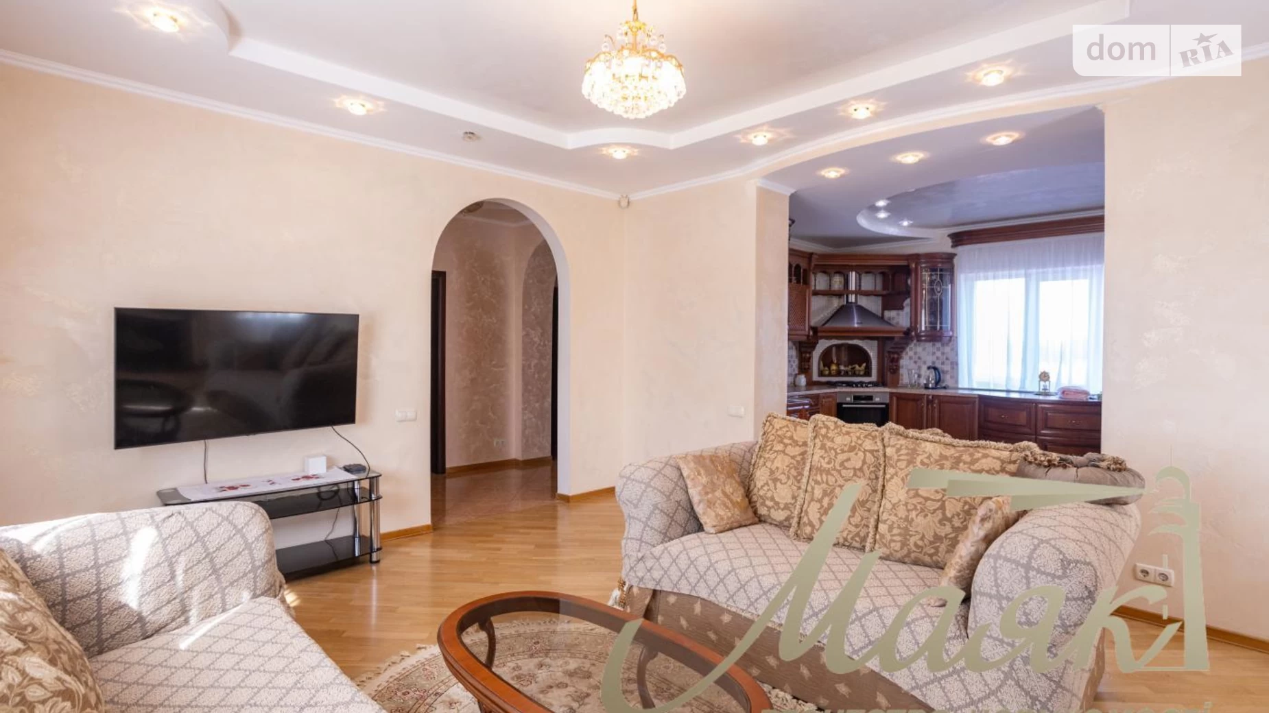 Продається будинок 3 поверховий 250 кв. м з банею/сауною, цена: 390000 $ - фото 3