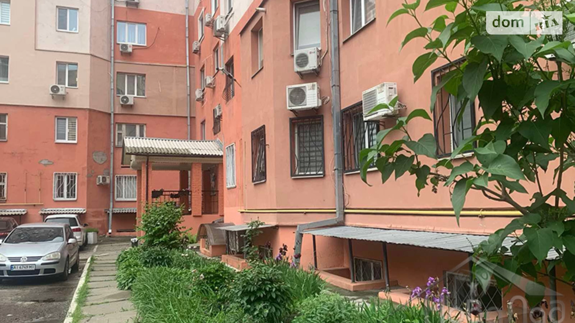 Продается 2-комнатная квартира 69 кв. м в Броварах, ул. Михаила Грушевского, 17/1 - фото 2