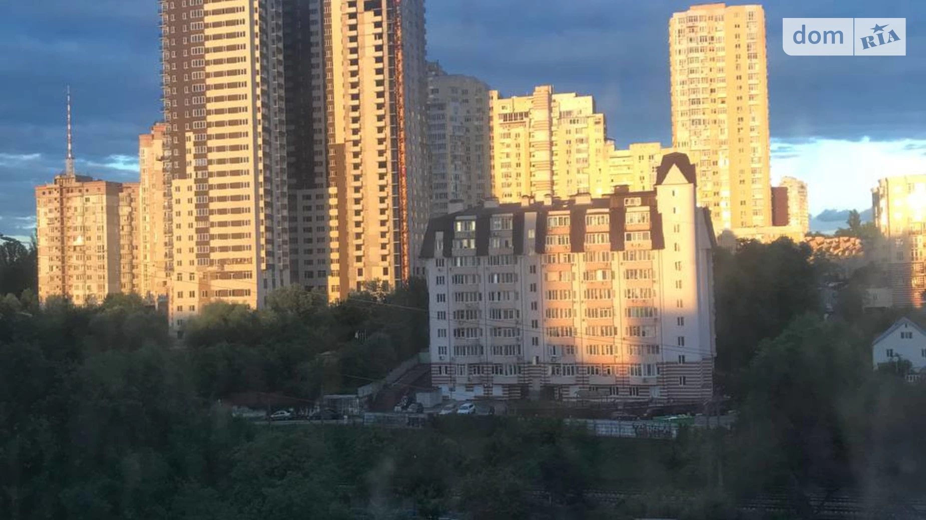 Продається 1-кімнатна квартира 26 кв. м у Києві, вул. Магістральна, 33 - фото 2