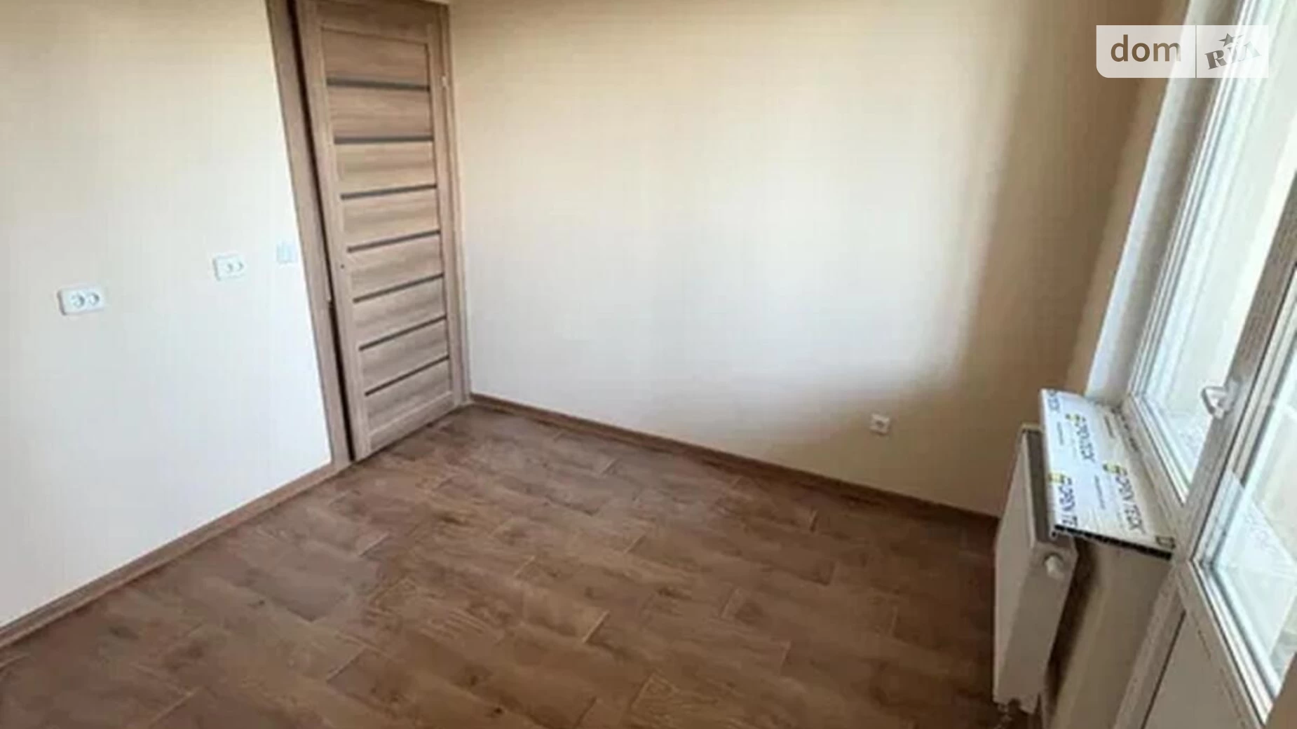 Продается 1-комнатная квартира 49 кв. м в Киеве, ул. Ревуцкого, 54 - фото 2