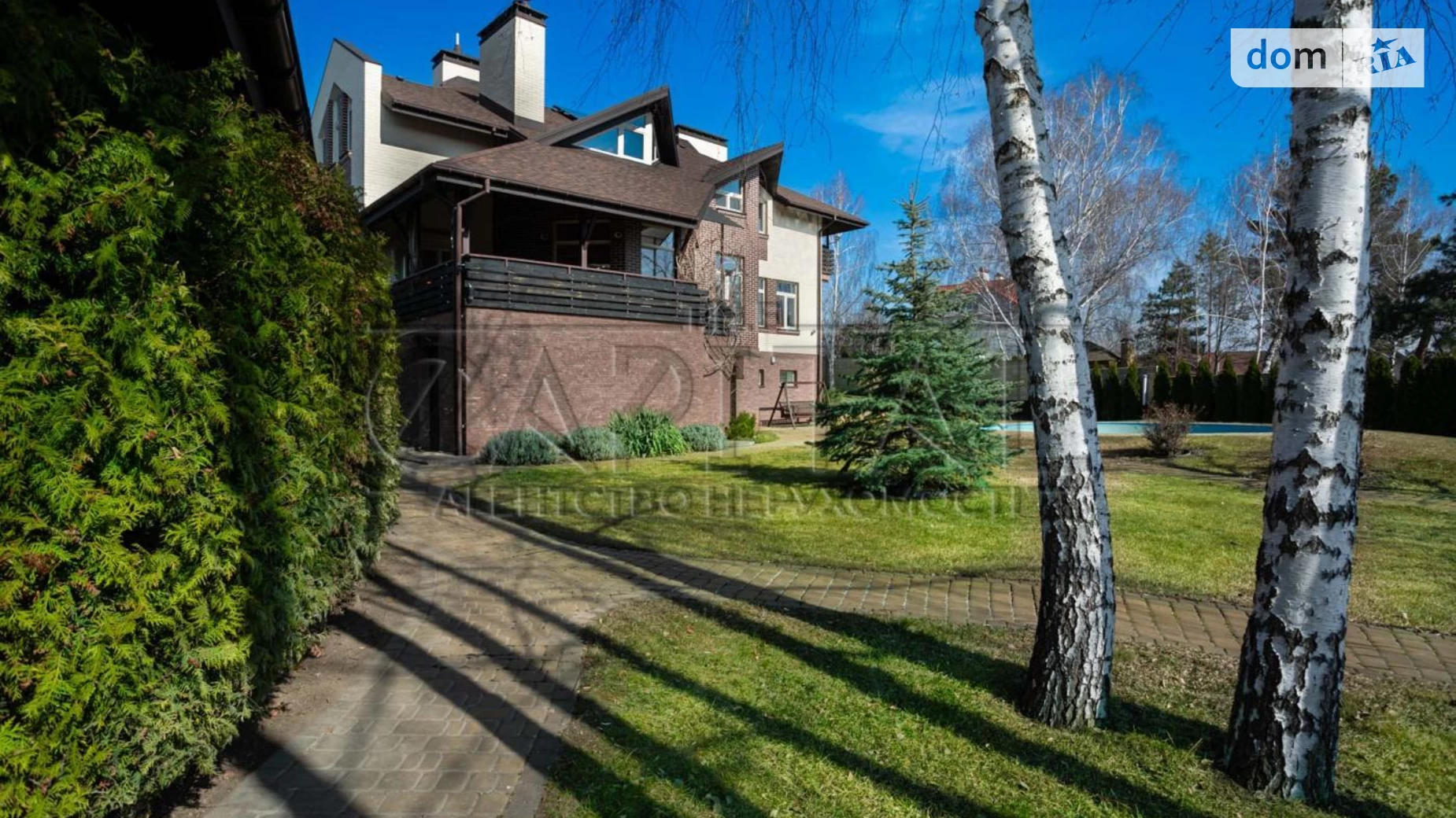 Продается дом на 2 этажа 498 кв. м с камином, цена: 650000 $ - фото 3